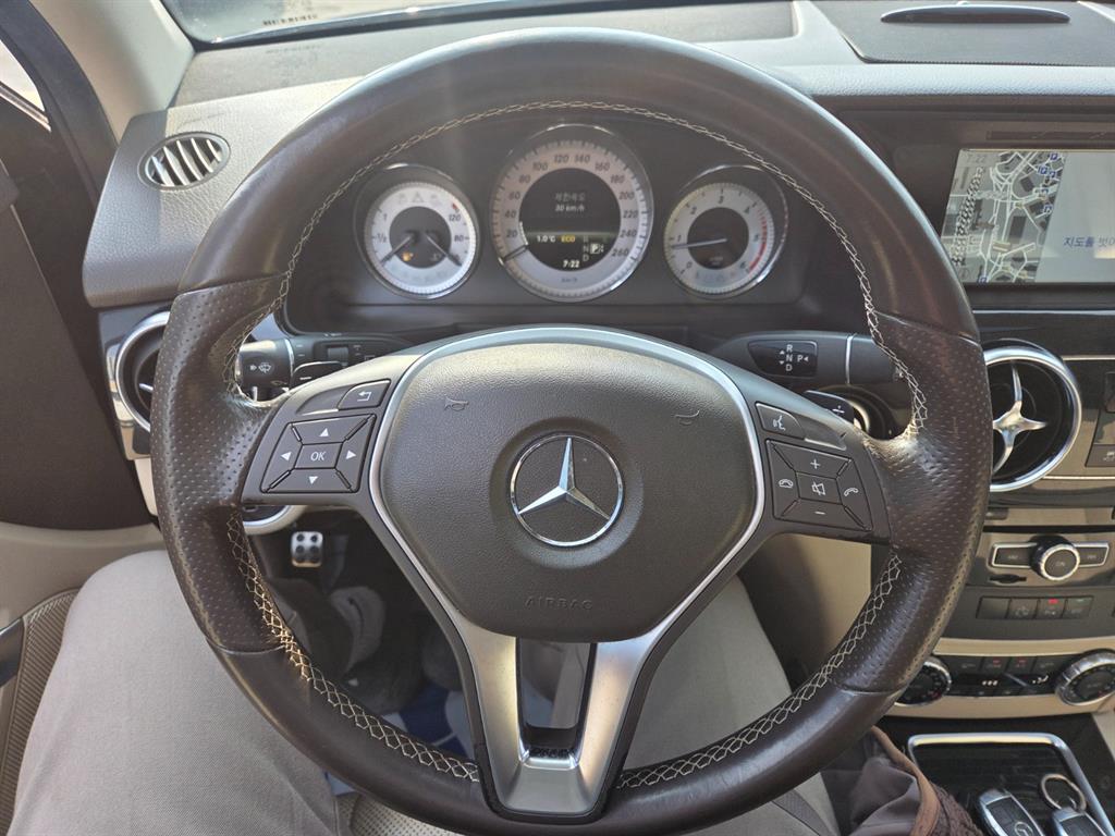 Mercedes Benz GLK Class 2013 Negro - Importación desde Corea - HF Imports Iquique - Foto 14