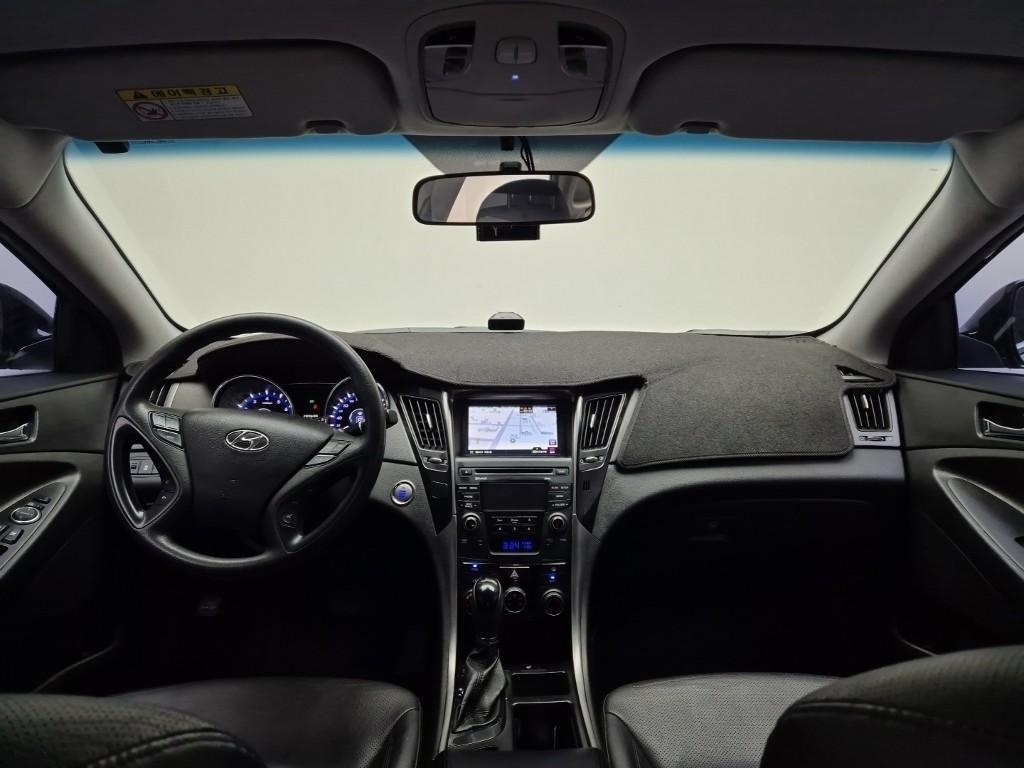 HYUNDAI Sonata - Vista 7