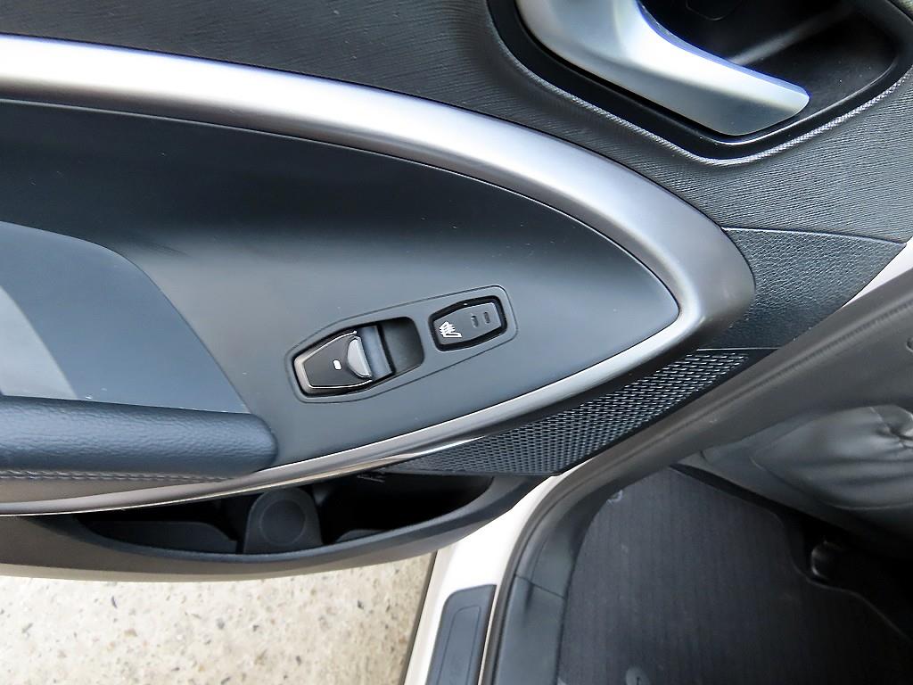 HYUNDAI Santa Fe 2016 Blanco - Importación desde Corea - HF Imports Iquique - Foto 17