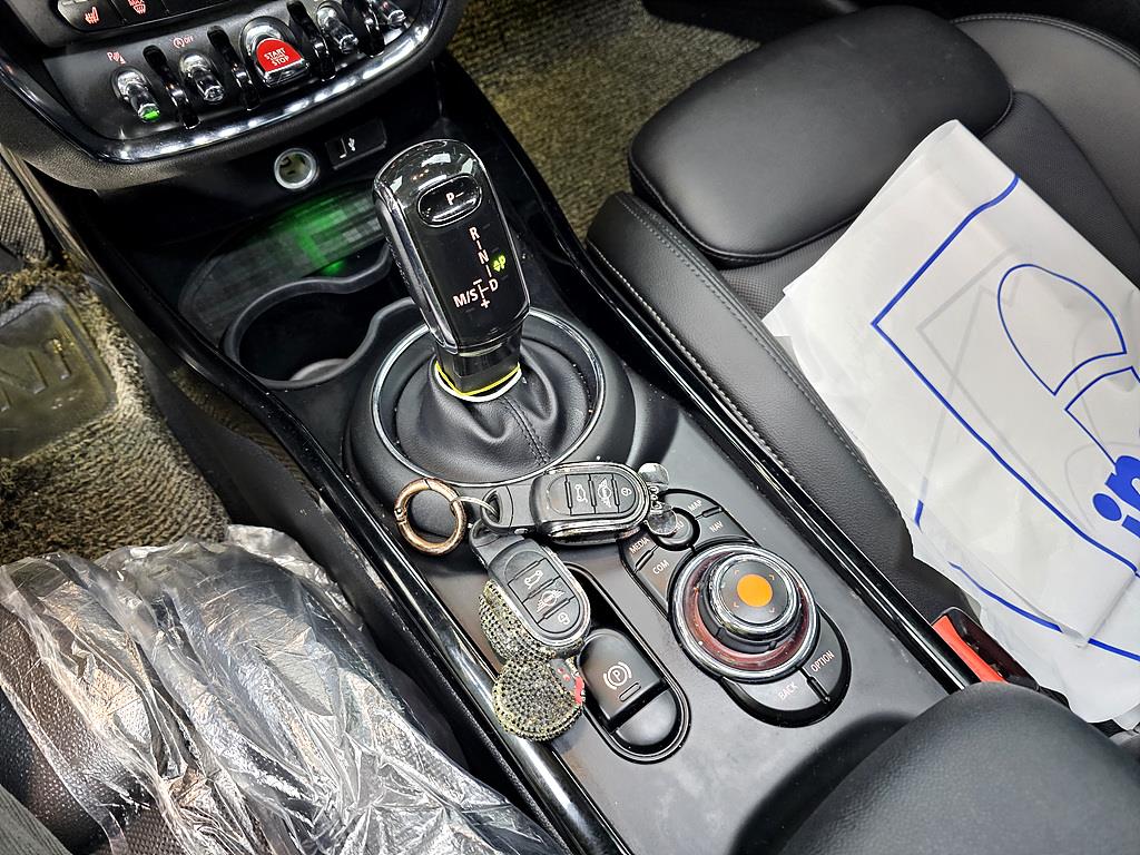 Mini Clubman 2020 Gris - Importación desde Corea - HF Imports Iquique - Foto 15