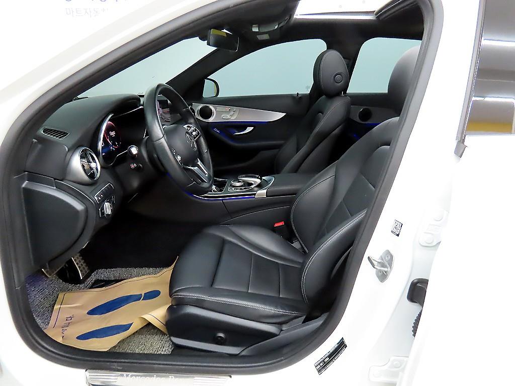 Mercedes Benz C Class - Vista 5