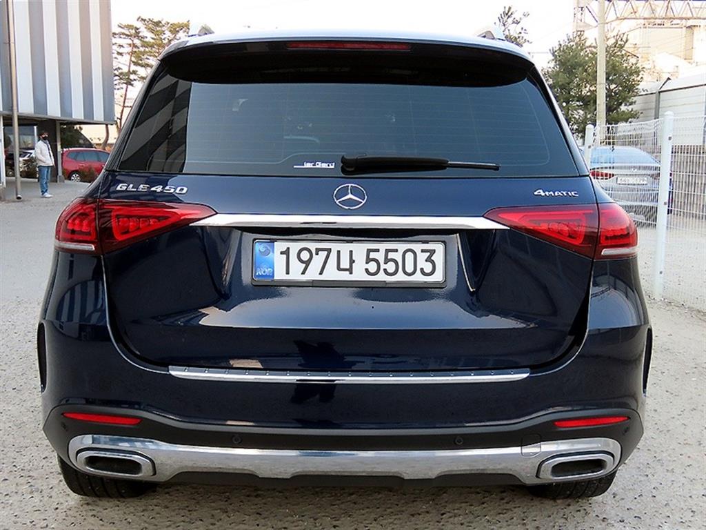 Mercedes Benz GLE Class - Vista 4