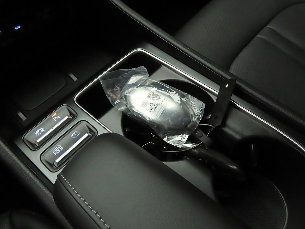 HYUNDAI Sonata - Vista 11