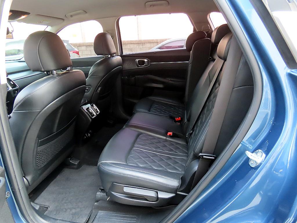 KIA Sorento - Vista 6