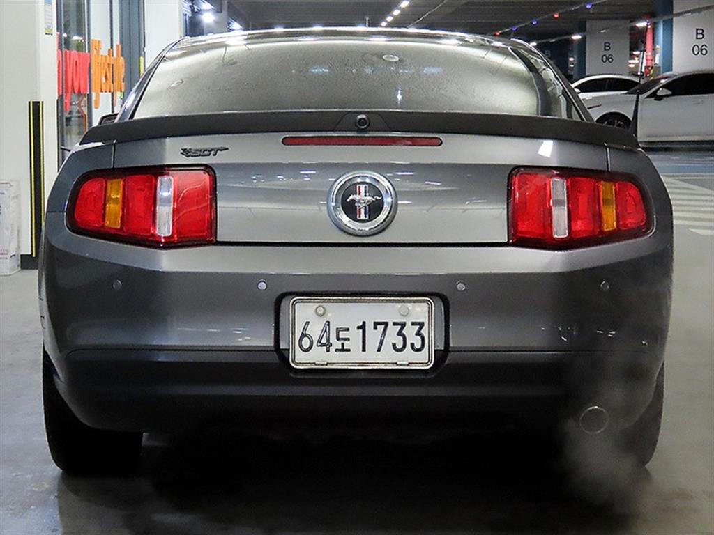 Ford Mustang - Vista 5