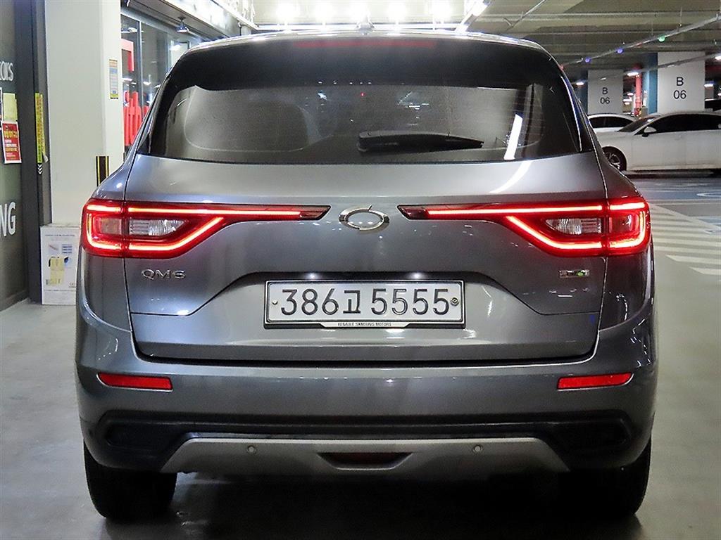 SAMSUNG QM6 - Vista 5