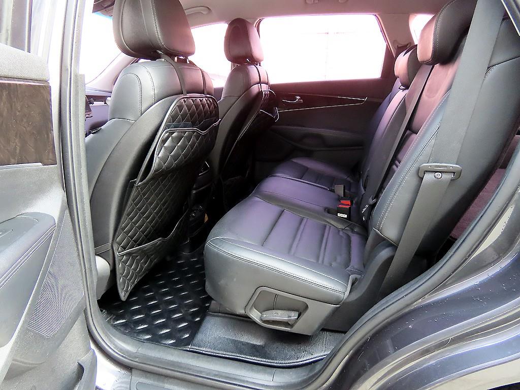 KIA Sorento - Vista 6
