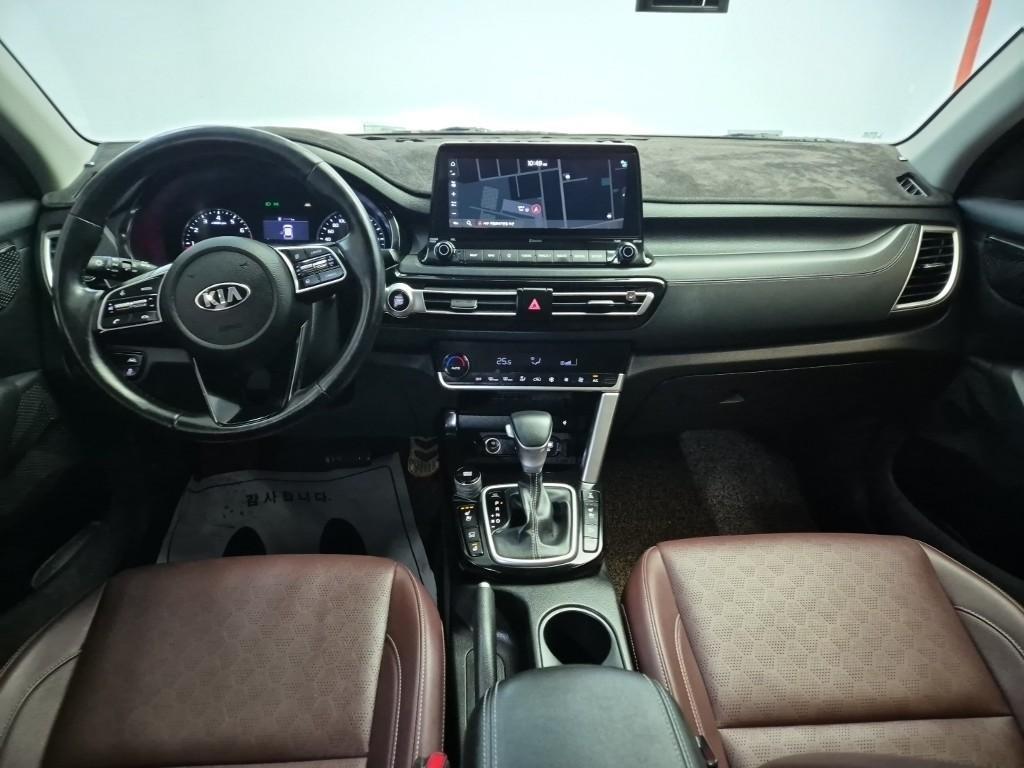 KIA Seltos - Vista 7