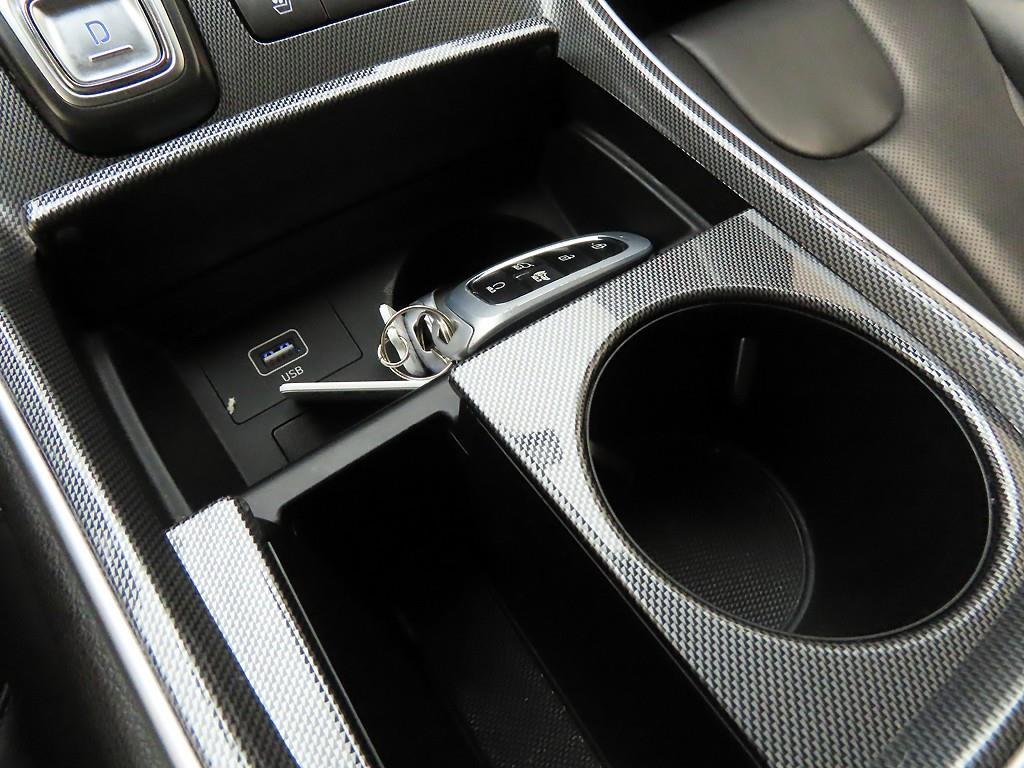 HYUNDAI Santa Fe - Vista 10