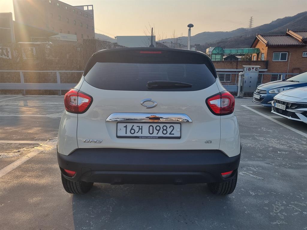 SAMSUNG QM3 - Vista 4