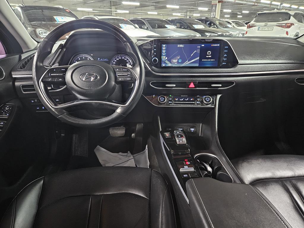 HYUNDAI Sonata - Vista 6