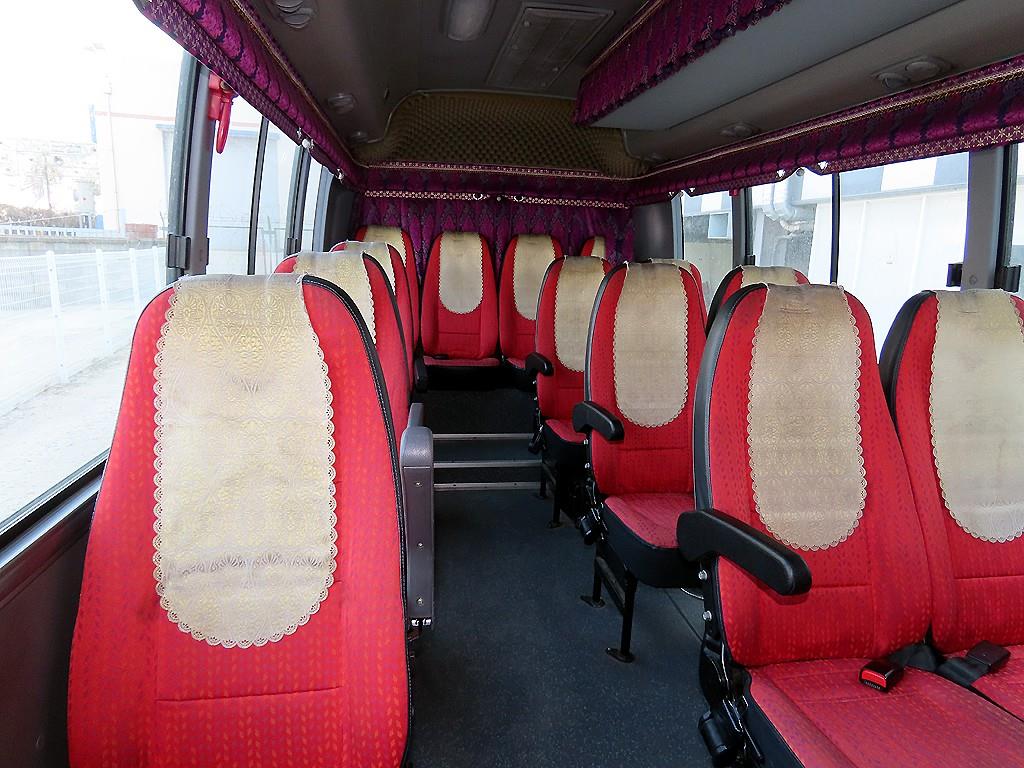 medium and large bus Medium Daewoo Bus - Vista 7