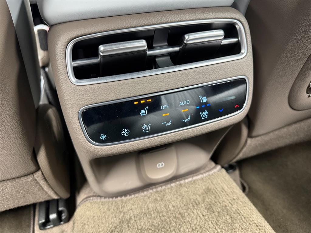 Genesis GV70 2025 Blanco - Importación desde Corea - HF Imports Iquique - Foto 17