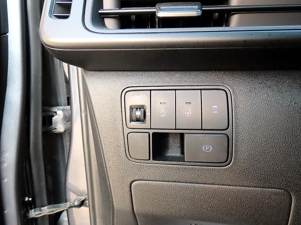 HYUNDAI Staria - Vista 12