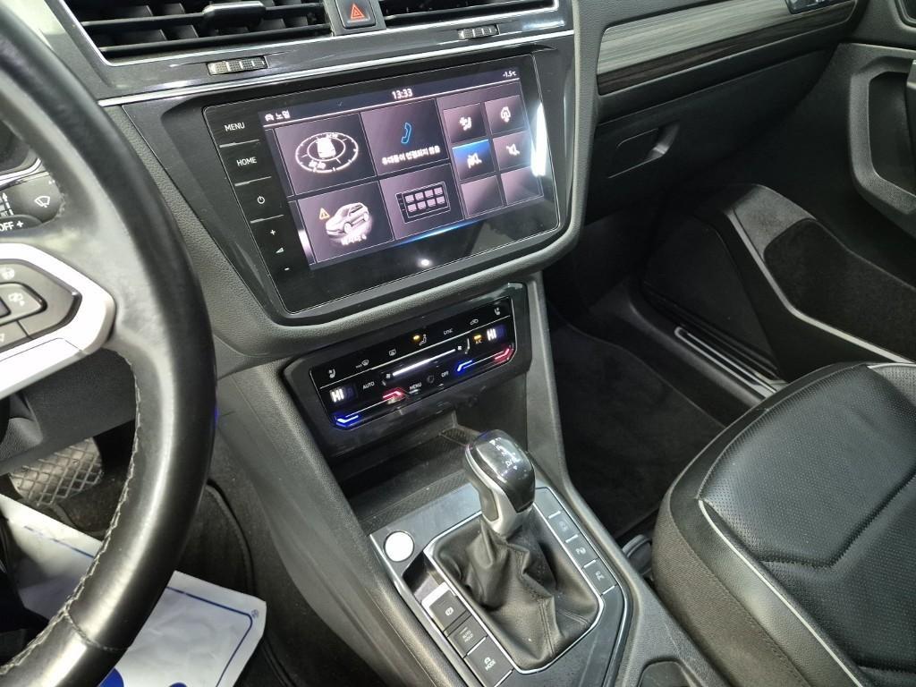 Volkswagen Tiguan - Vista 9