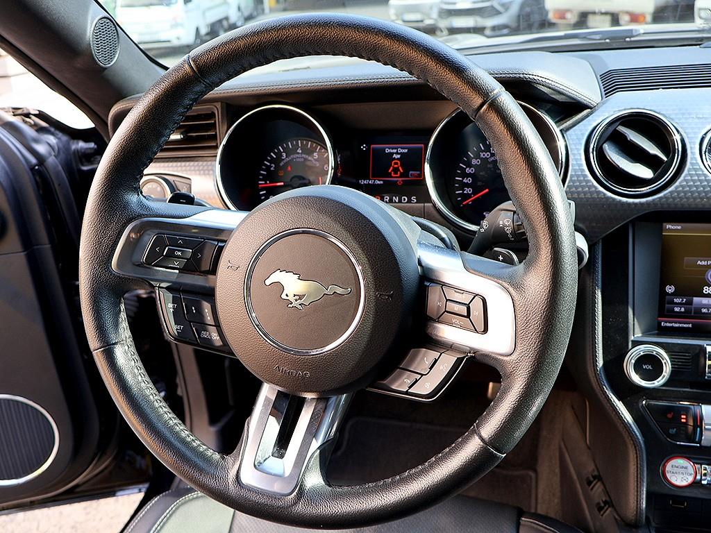 Ford Mustang 2016 Negro - Importación desde Corea - HF Imports Iquique - Foto 8