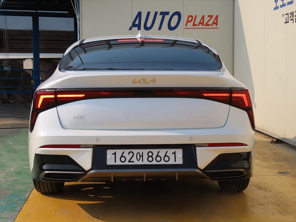 KIA K5 - Vista 4