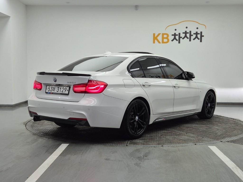 BMW 3 series - Vista 4