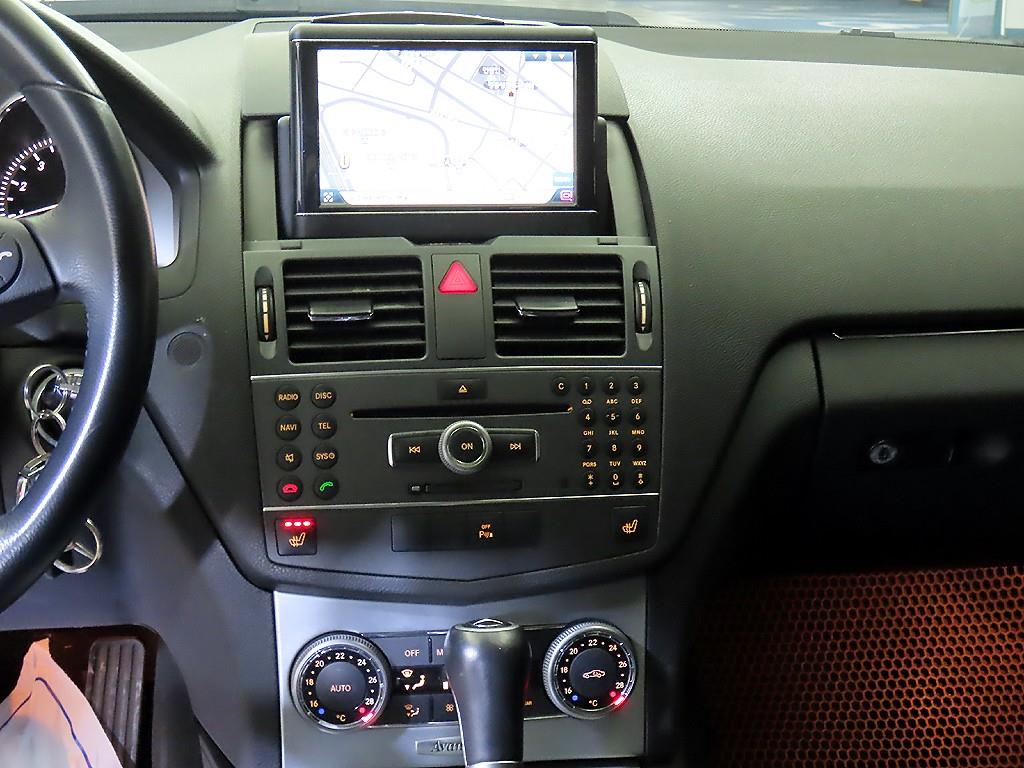 Mercedes Benz C Class - Vista 11