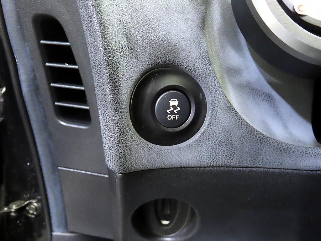 Nissan Z 2011 Negro - Importación desde Corea - HF Imports Iquique - Foto 13