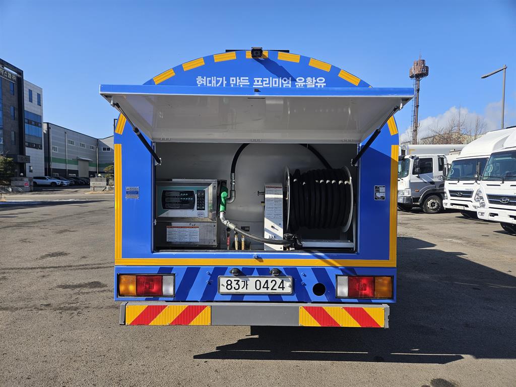 medium and large cargo Rory - Vista 9