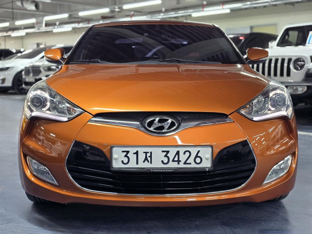 HYUNDAI Veloster - Vista 4