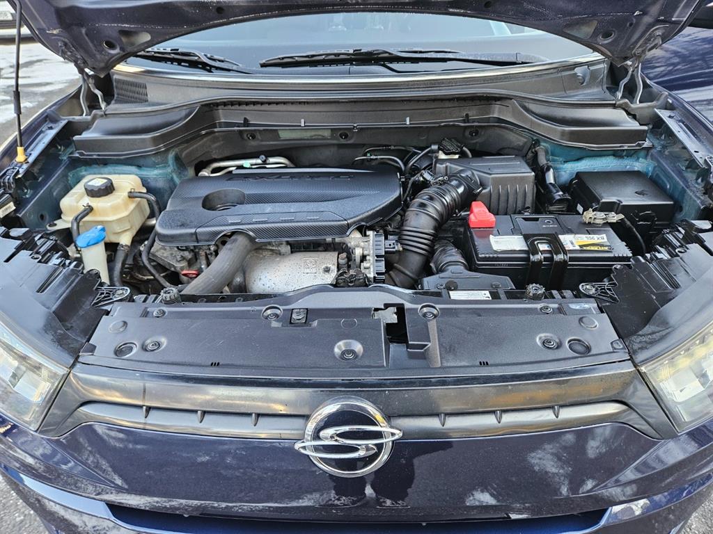 Ssangyong Tivoli 2017 Azul - Importación desde Corea - HF Imports Iquique - Foto 15