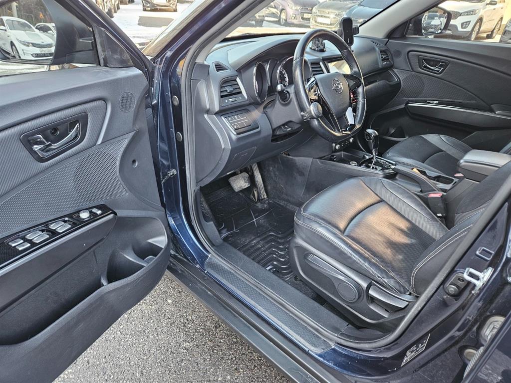 Ssangyong Tivoli - Vista 7