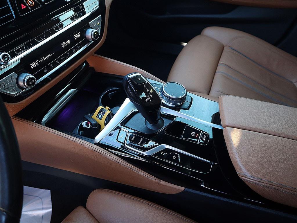 BMW 5 Series 2021 - Importación desde Corea - HF Imports Iquique - Foto 12