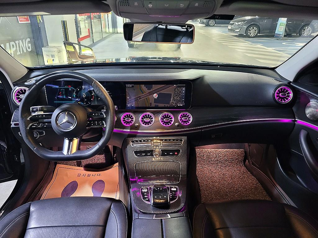 Mercedes Benz E class - Vista 6