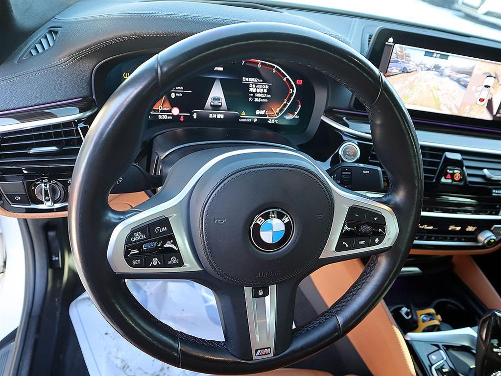 BMW 5 Series 2021 - Importación desde Corea - HF Imports Iquique - Foto 8