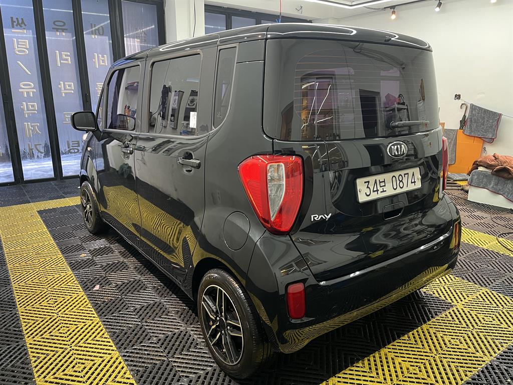 KIA Ray - Vista 6