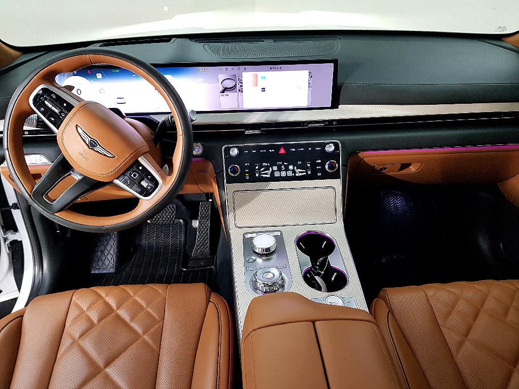 Genesis GV80 - Vista 5