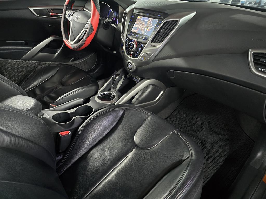 HYUNDAI Veloster - Vista 8