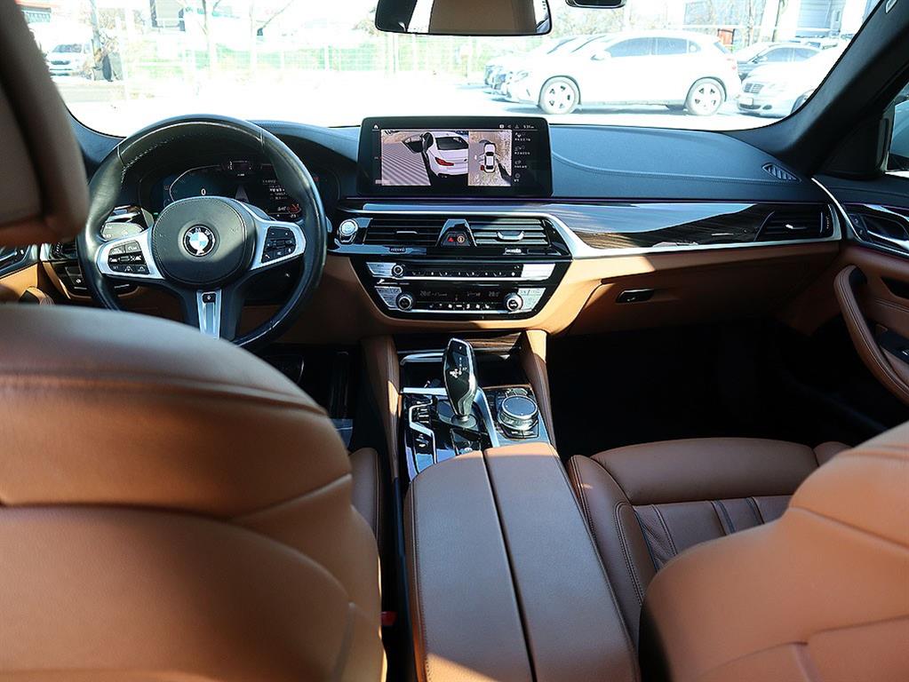BMW 5 Series - Vista 9