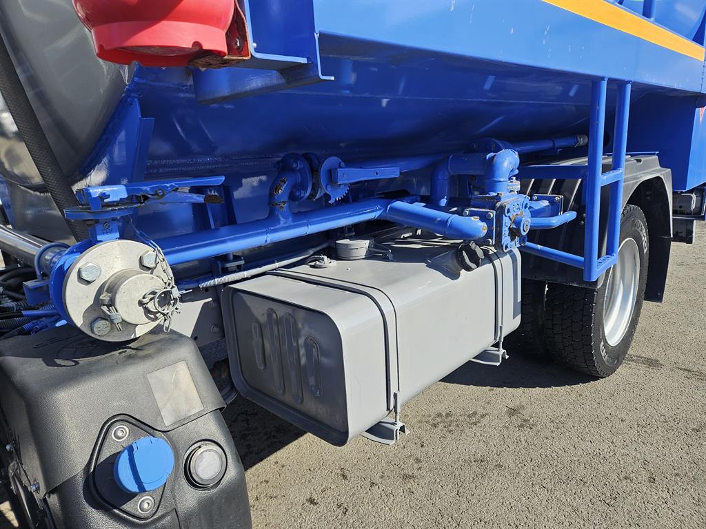 medium and large cargo Rory - Vista 11