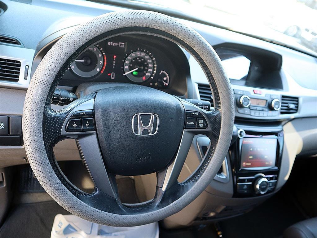 Honda Odyssey 2016 Blanco - Importación desde Corea - HF Imports Iquique - Foto 8