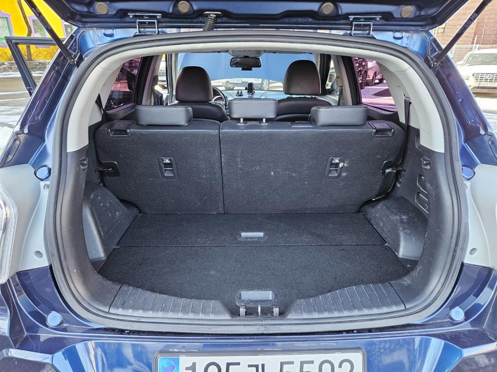 Ssangyong Tivoli 2017 Azul - Importación desde Corea - HF Imports Iquique - Foto 18