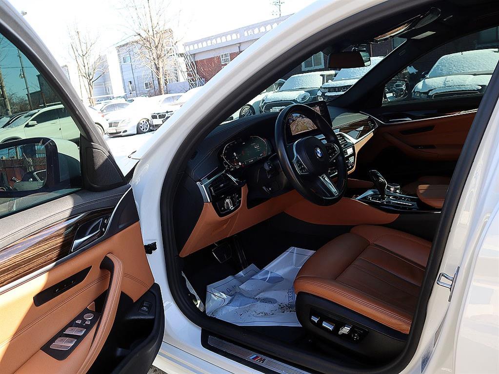 BMW 5 Series - Vista 11