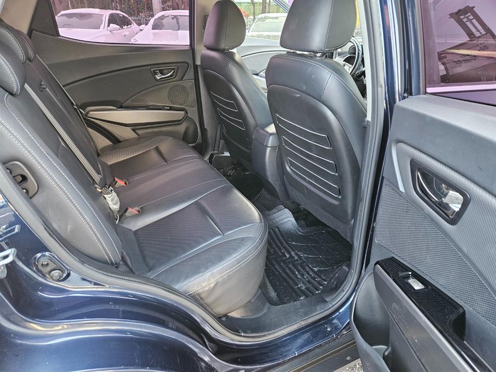 Ssangyong Tivoli 2017 Azul - Importación desde Corea - HF Imports Iquique - Foto 17