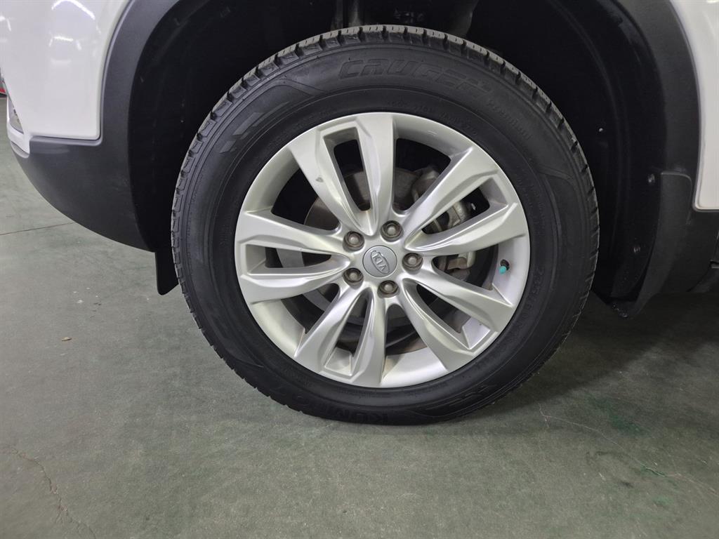 KIA Sorento - Vista 7