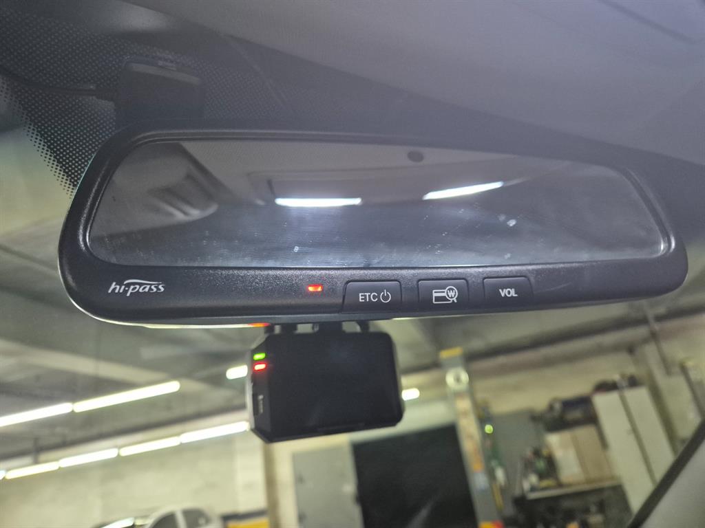 KIA Sorento - Vista 10