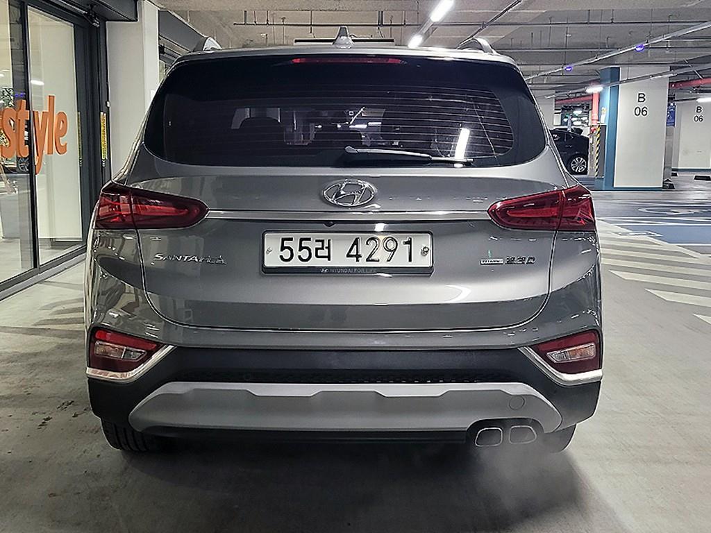 HYUNDAI Santa Fe - Vista 5
