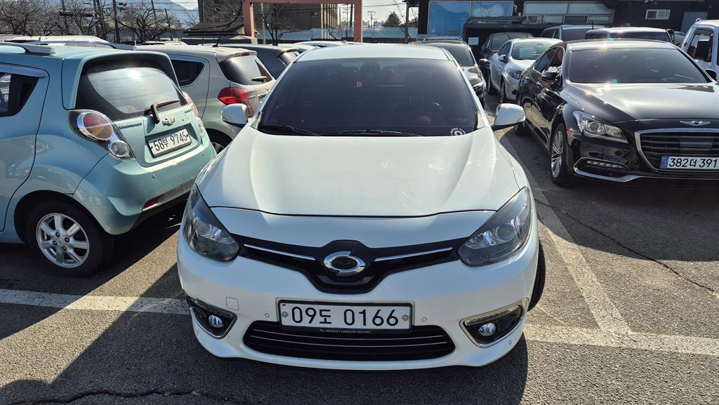 SAMSUNG SM3 2016 Blanco - Importación desde Corea - HF Imports Iquique - Foto 1