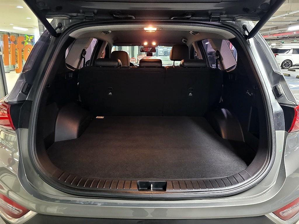 HYUNDAI Santa Fe 2019 Gris - Importación desde Corea - HF Imports Iquique - Foto 18