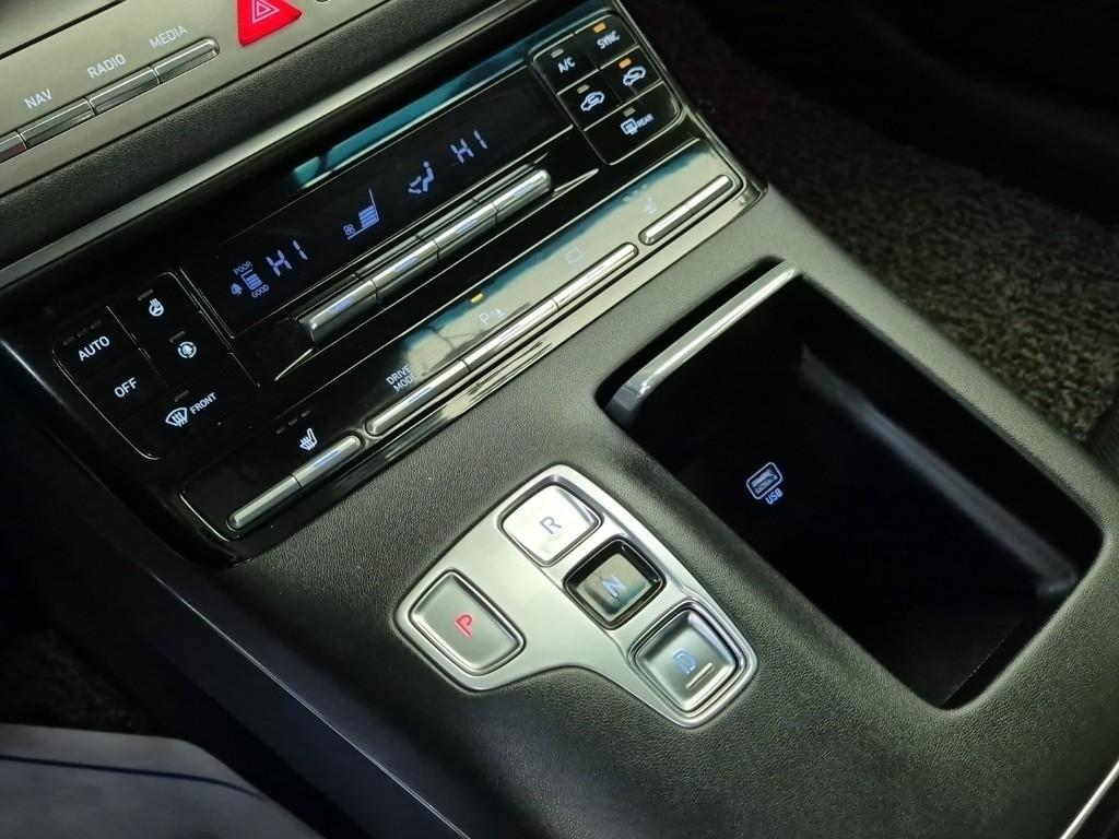 HYUNDAI Grandeur 2020 Negro - Importación desde Corea - HF Imports Iquique - Foto 17