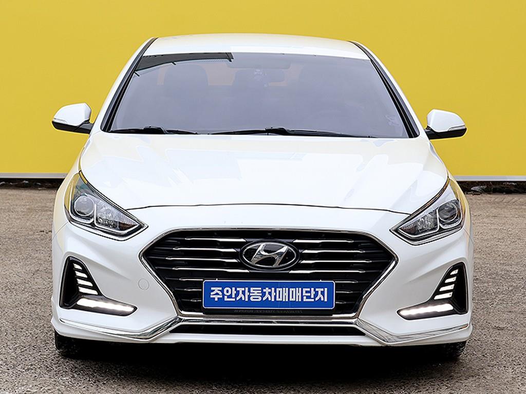 HYUNDAI Sonata 2019 Blanco - Importación desde Corea - HF Imports Iquique - Foto 1