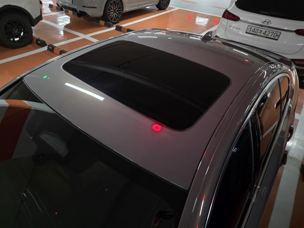 BMW 5 Series 2022 Gris - Importación desde Corea - HF Imports Iquique - Foto 14