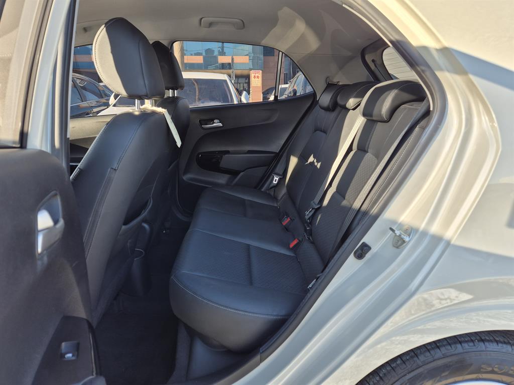 KIA Morning - Vista 8