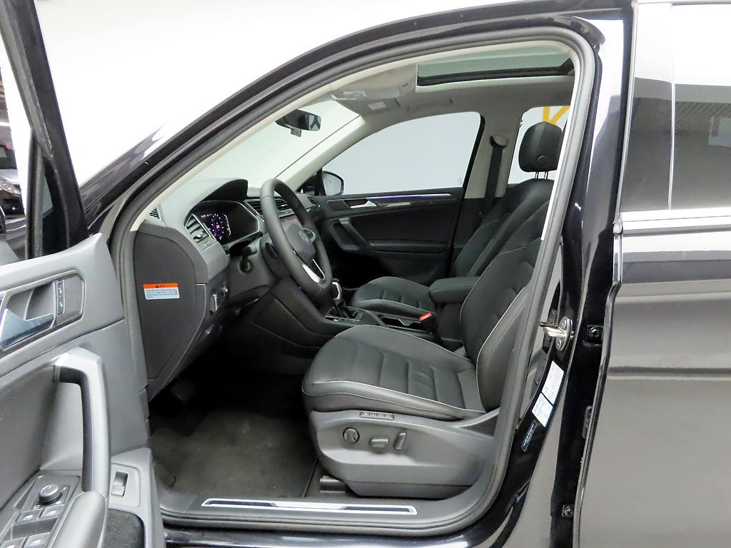 Volkswagen Tiguan 2024 Negro - Importación desde Corea - HF Imports Iquique - Foto 14